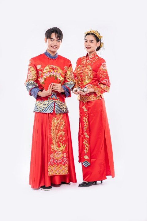 Trajes de espetáculo, tradicionais e outros